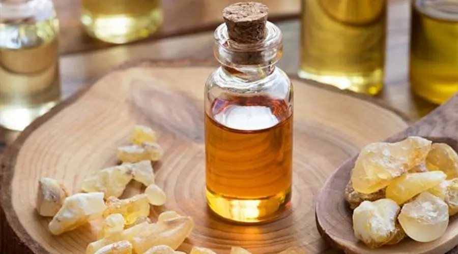 استفاده از روغن کندر در ماساژ درمانی