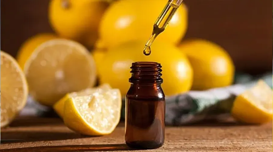 بهترین کیفیت روغن لیمو اصل را از فروشگاه دکتر اویل بخواهید
