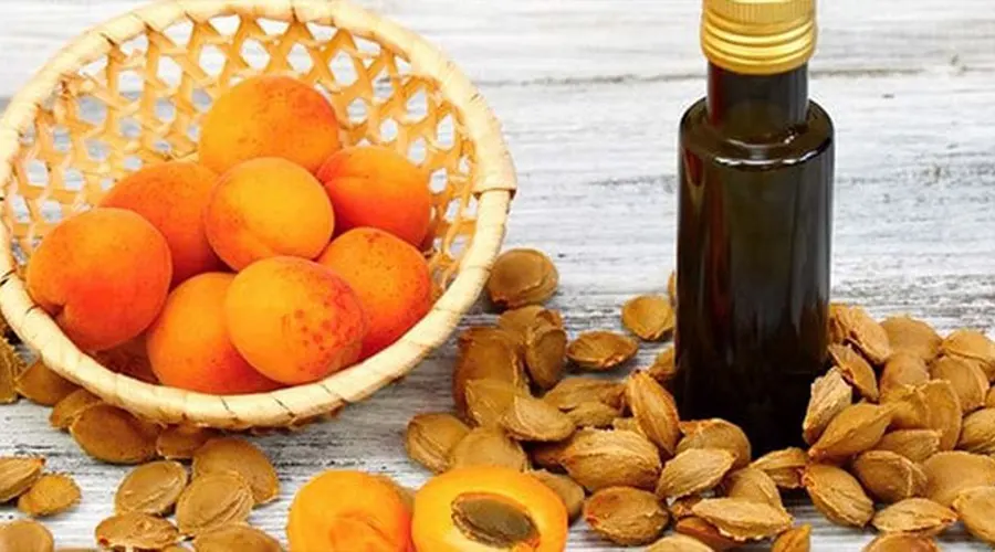بهترین قیمت خرید روغن کلدپرس هسته زردآلو اصل را در فروشگاه دکتر اویل تجربه کنید.