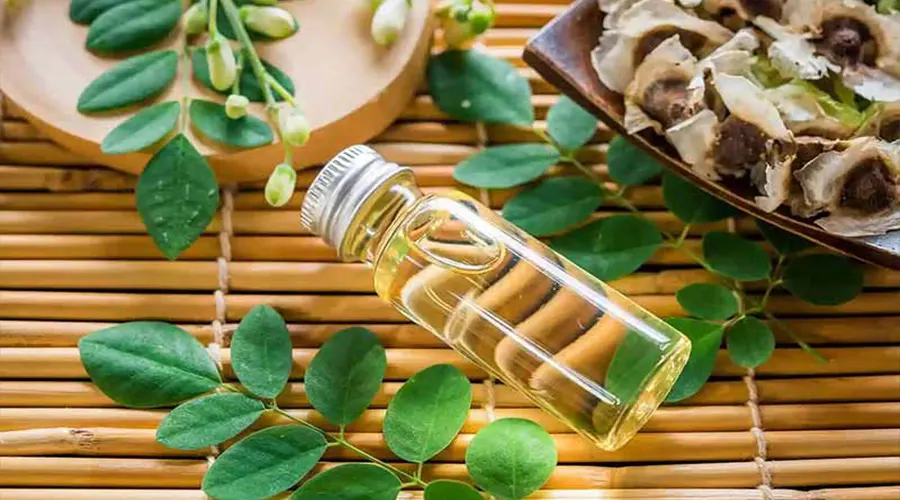 بهترین قیمت خرید روغن مورینگا اصل را در فروشگاه دکتر اویل تجربه کنید.