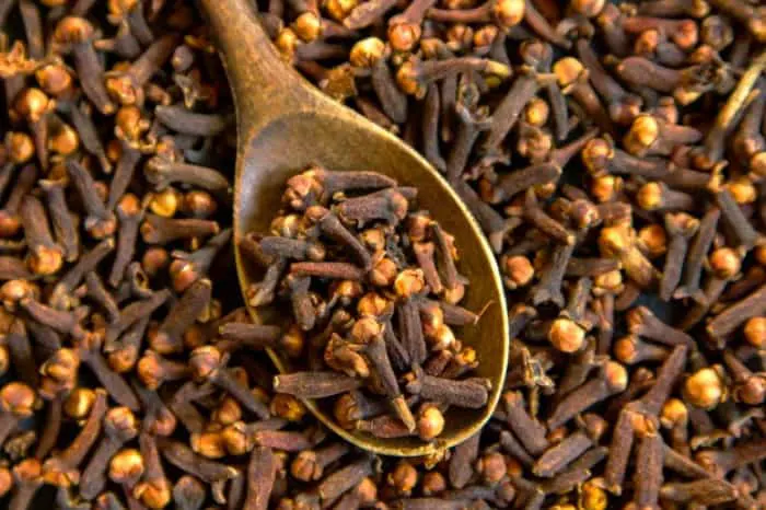 تاثیر روغن میخک اصل بر نعوظ
