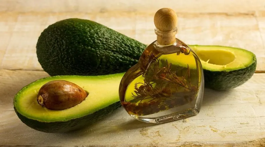خواص و ترکیبات روغن آووکادو وارداتی اصل محصولی از فروشگاه دکتر اویل