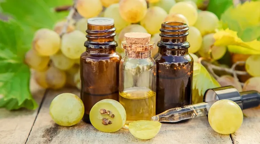 بهترین قیمت خرید روغن هسته انگور وارداتی از فروشگاه دکتر اویل