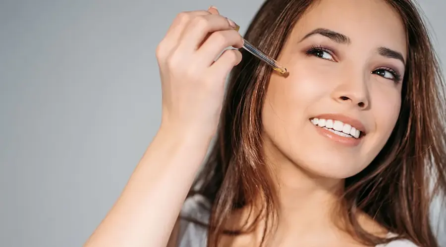 پوست نرمال برای حفظ تعادل خود نیاز به روغن مناسب دارد.