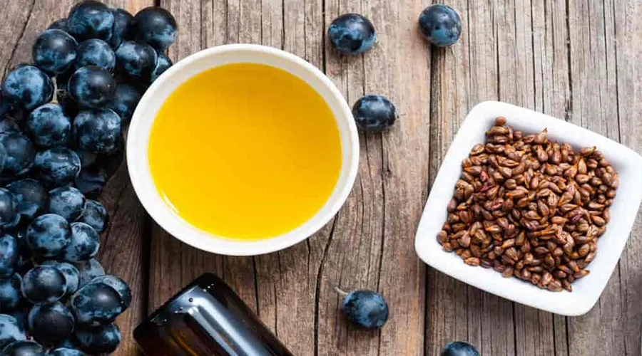 دفع کلسترول بد خون و تنظیم فشار خون با استفاده از خواص روغن هسته انگور