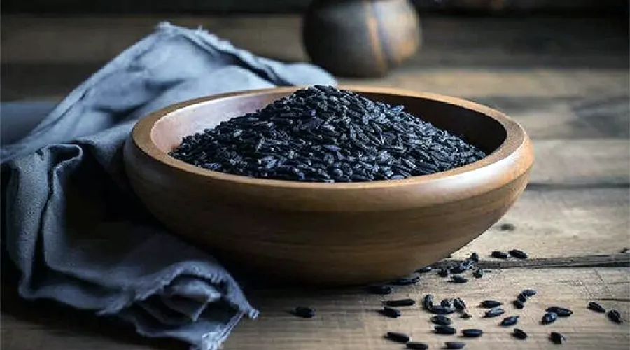 دستیابی به سلامتی با خواص روغن سیاهدانه
