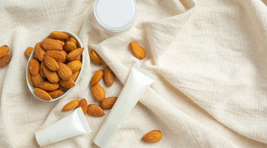 خواص روغن بادام شیرین برای پوست، کمک کننده در رفع جوش و آکنه،کلاژن سازی