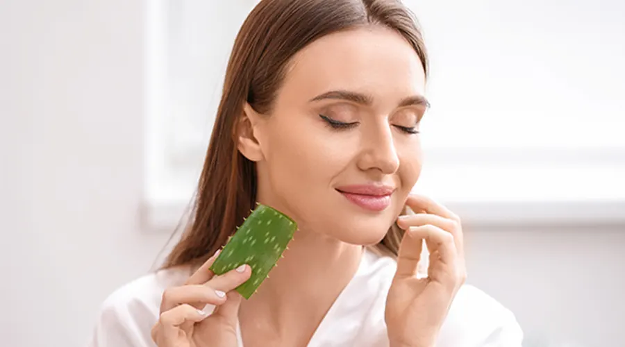آلوئه ورا برای از بین بردن لک صورت